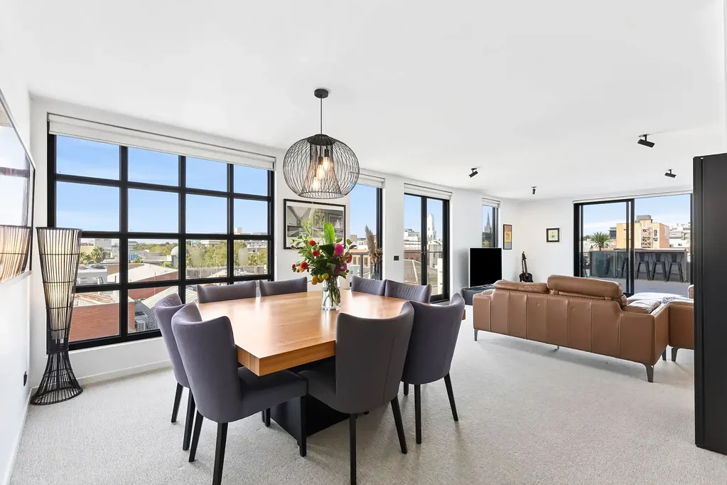 Geelong 2 Slaapkamer An Entertainers Dream, Right in the Heart of It All