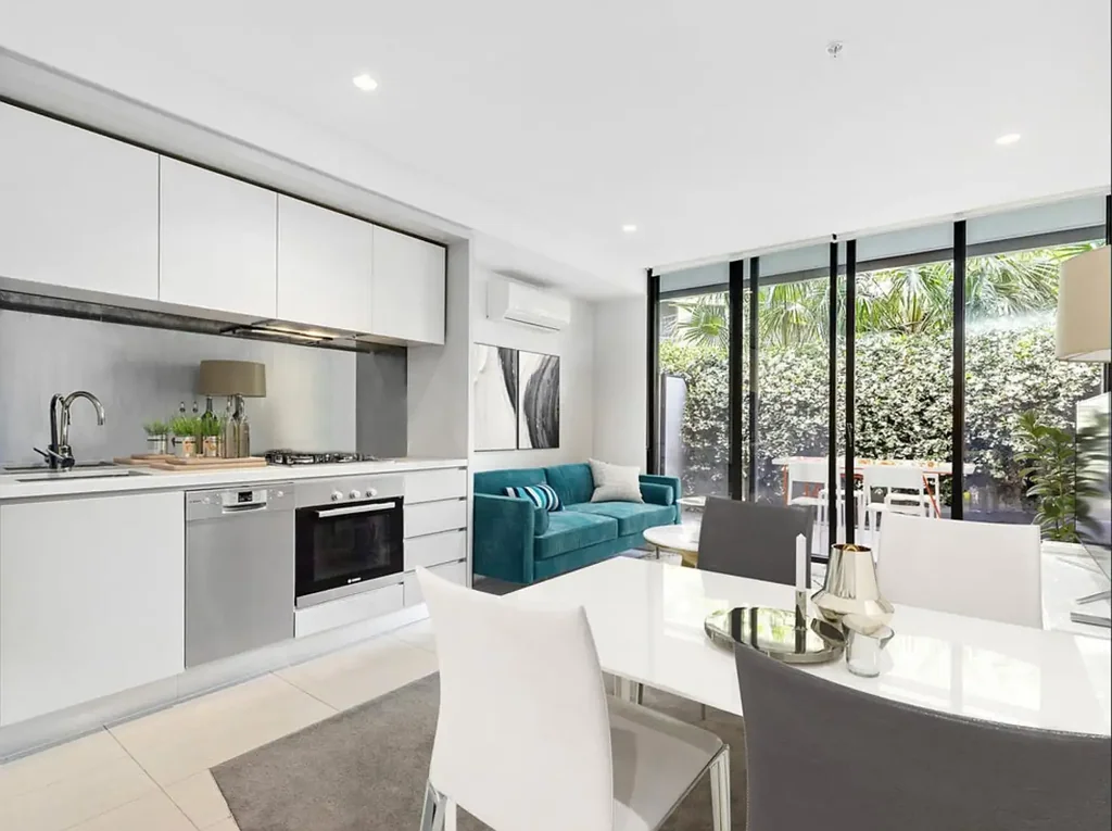 Abbotsford 1 Bedroom Stylish Urban Retreat in Prime Abbotsford Location – Resort-Style Living at 'Santuary'