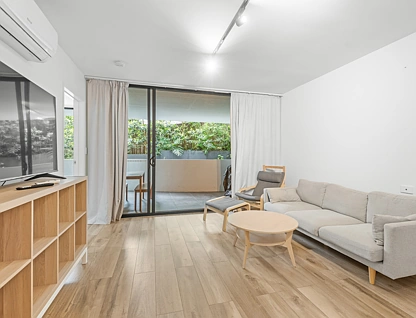205/49 Wickham Street, Morningside, Brisbane - Eastern Region, 2 habitaciones, 2 baños, Apartment