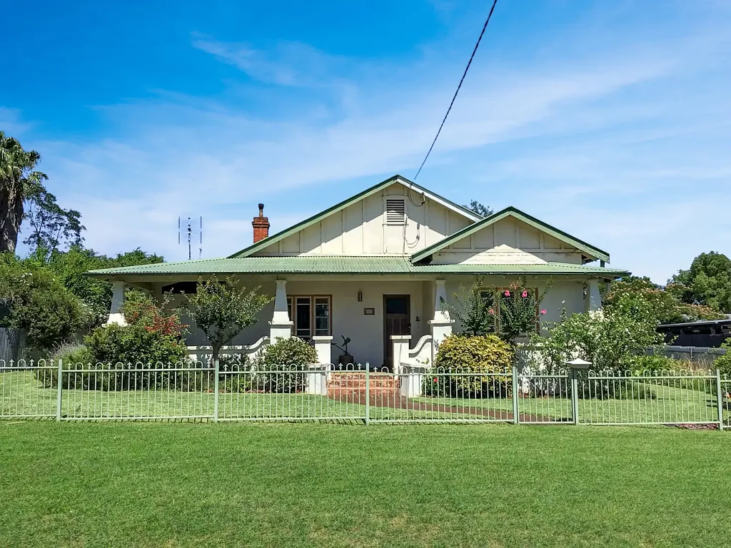 67 Flint Street, Forbes, NSW 2871