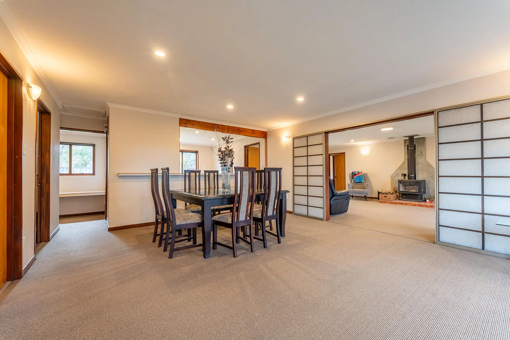 Pleasant Point 5 Slaapkamer Make an offer. Owner is keen!