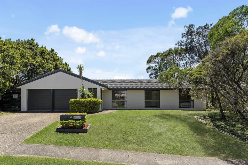 Sunnybank Hills 3房 公园旁黄金地段的迷人住宅 A Charming Home in a Prime Parkside Pocket
