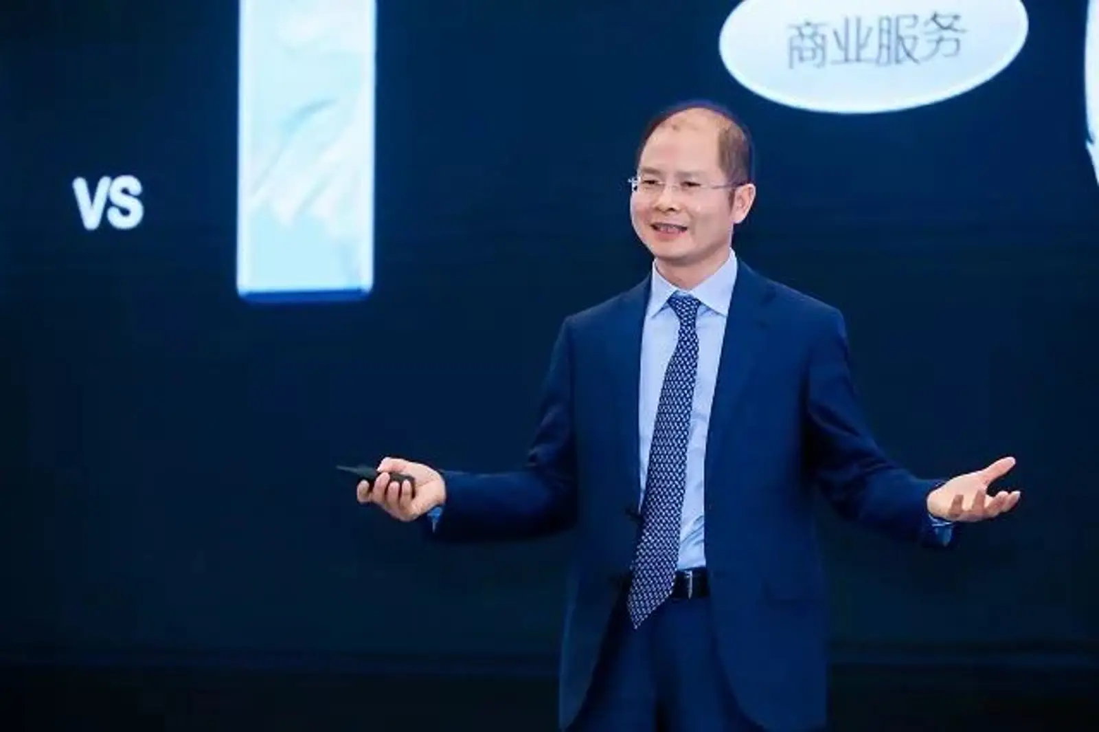 不造车的华为,可能比特斯拉更“可怕”