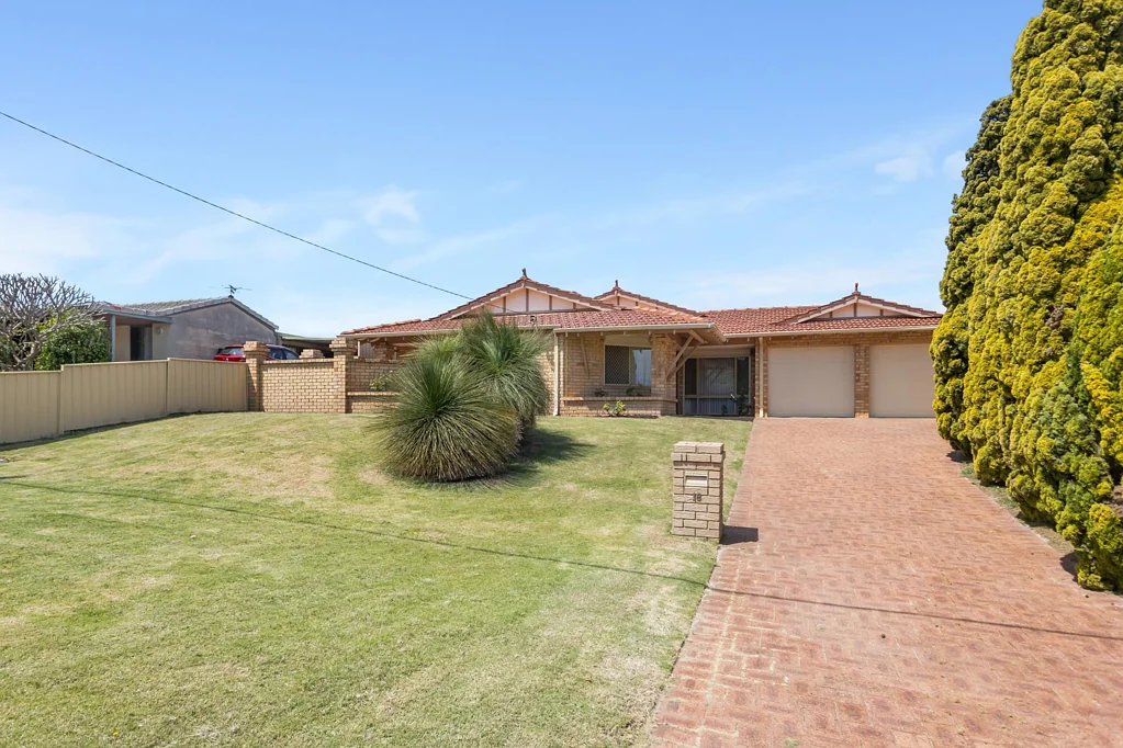 18 Parham Road, Quinns Rocks, WA 6030