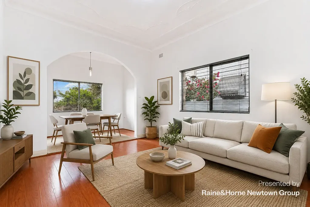 Generous 2 Bed Flat Near Picturesque Cooks River includes utilities