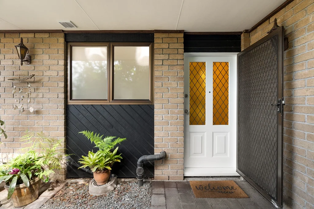 2/21 Walter Strevens Drive, Conifer Grove, Papakura, Auckland