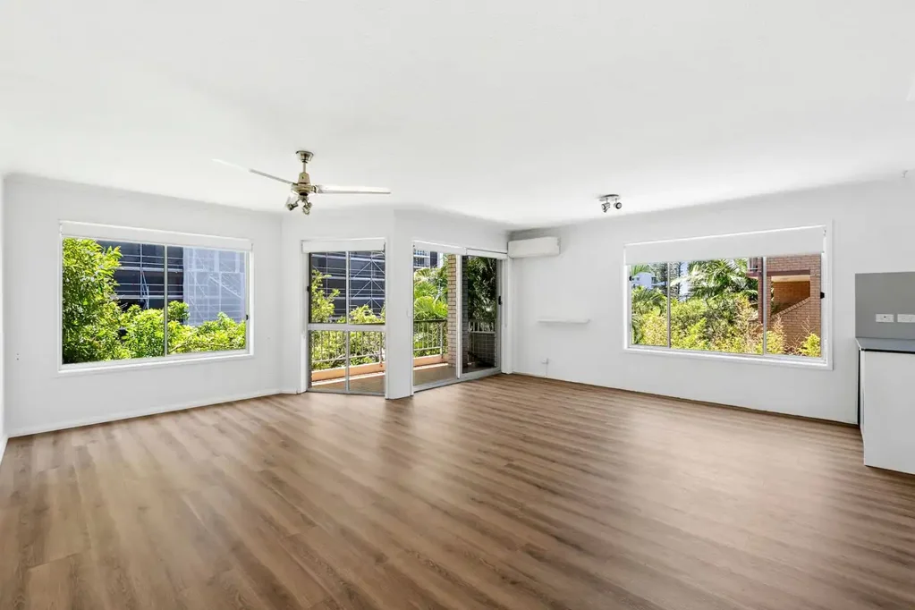 Beachside Bliss in the Heart of Broadbeach