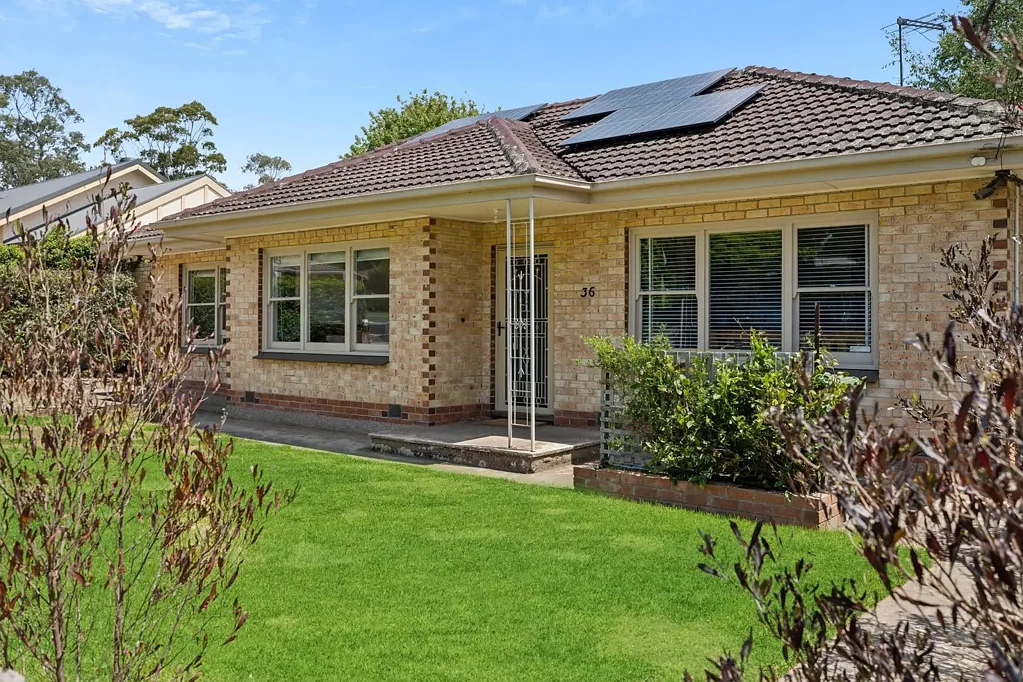 Mount Barker 4 Bedroom Stylish flexibility, secure income, and ready for whatever comes next.
