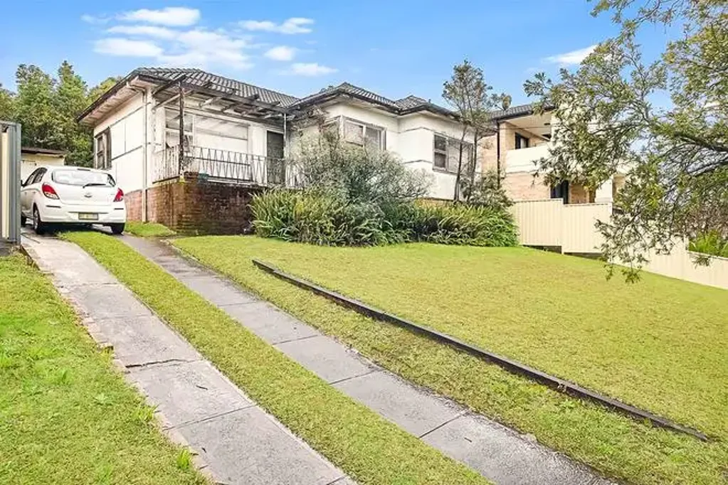 Bass Hill 3બેડરૂમ Land Value Only | Dream Home, Granny Flat or Duplex Site (STCA)
