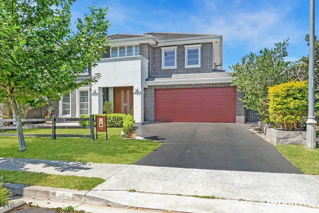 9 Pennyroyal Boulevard, Denham Court, NSW 2565