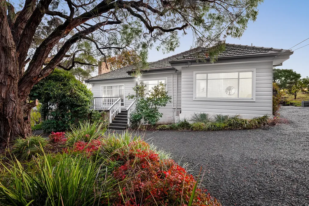 Warrandyte South 4Zimmer Country Charm Meets Modern.