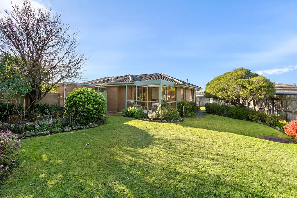 Hamlyn Heights 3 Bedroom Timeless Brick Home Nestled in a Family-Friendly Court
