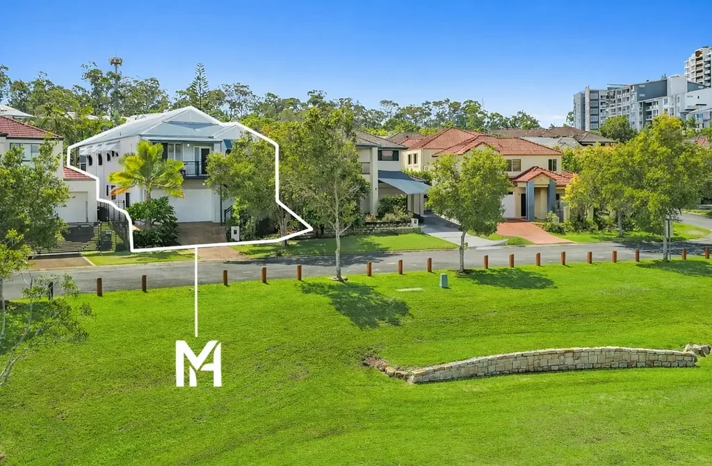 17 North Shore Avenue, Varsity Lakes, QLD 4227