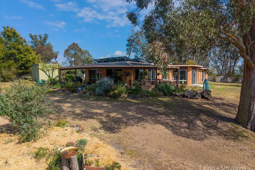Armidale 4ਬੈੱਡਰੂਮ A Spacious Country Lifestyle with Endless Potential