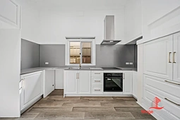203 Shepperton Road, East Victoria Park