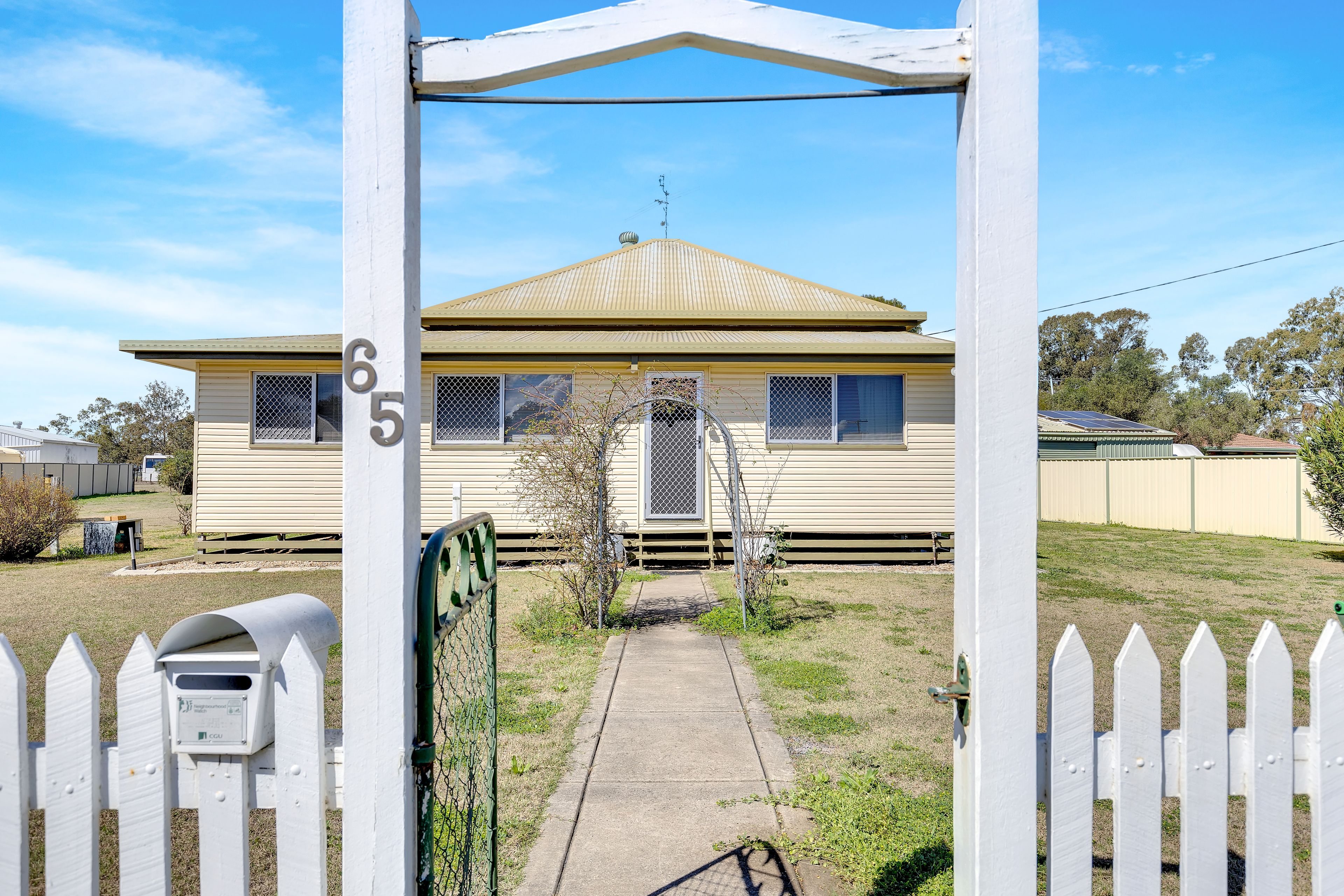 65-67 BEALE ST, OAKEY QLD 4401, 0房, 0浴, House