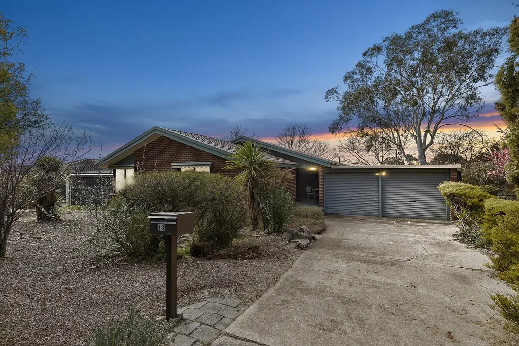 13 Magrath Crescent, Spence, ACT 2615