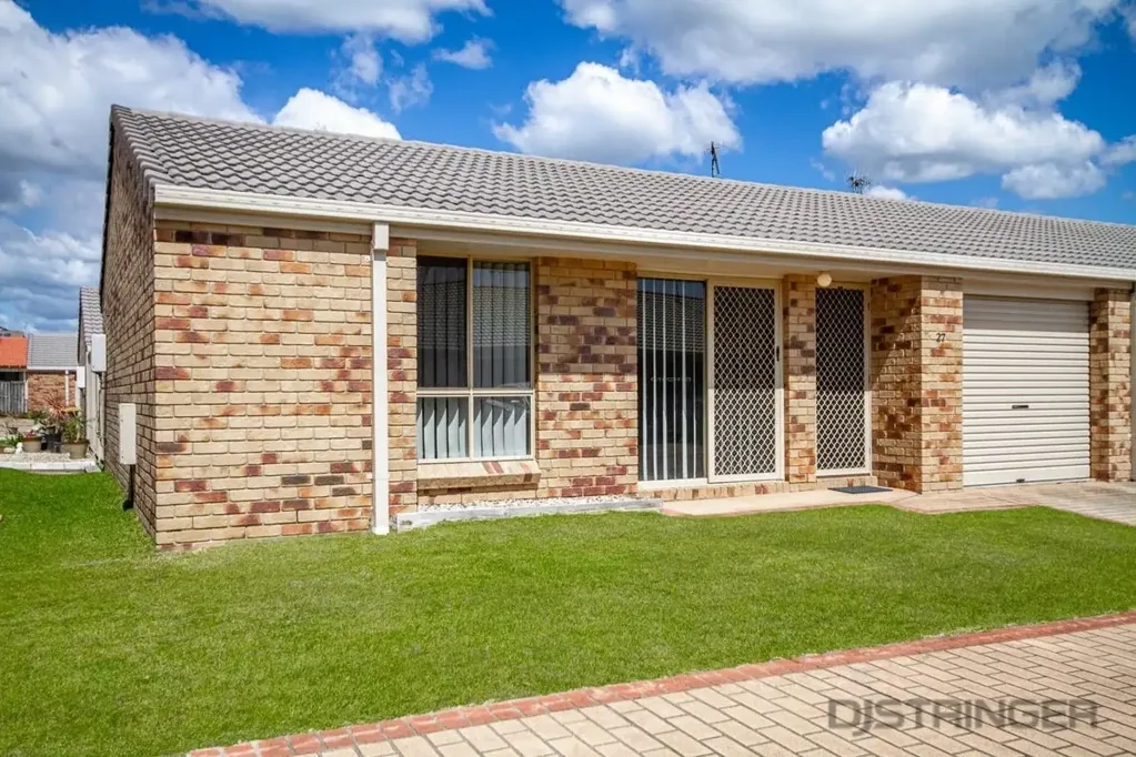 PET FRIENDLY VILLA IN GREAT LOCATION