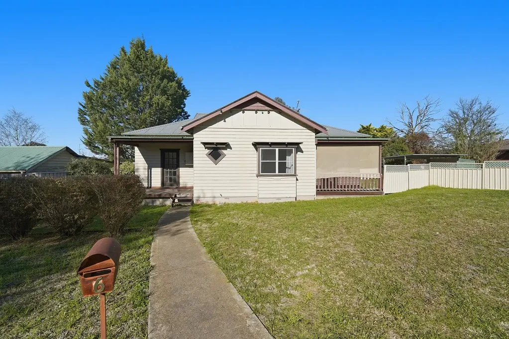 Featuring four generously sized bedrooms, all with built-in wardrobes, two well-appointed bathrooms.