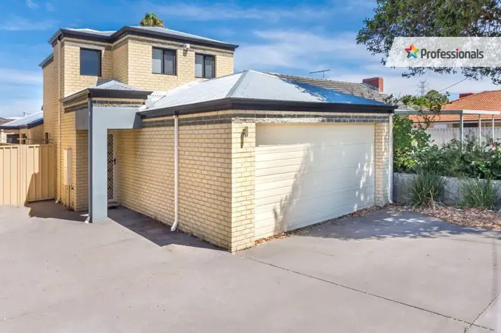 LUXURY STUDENT ACCOMMODATION - Male ONLY house