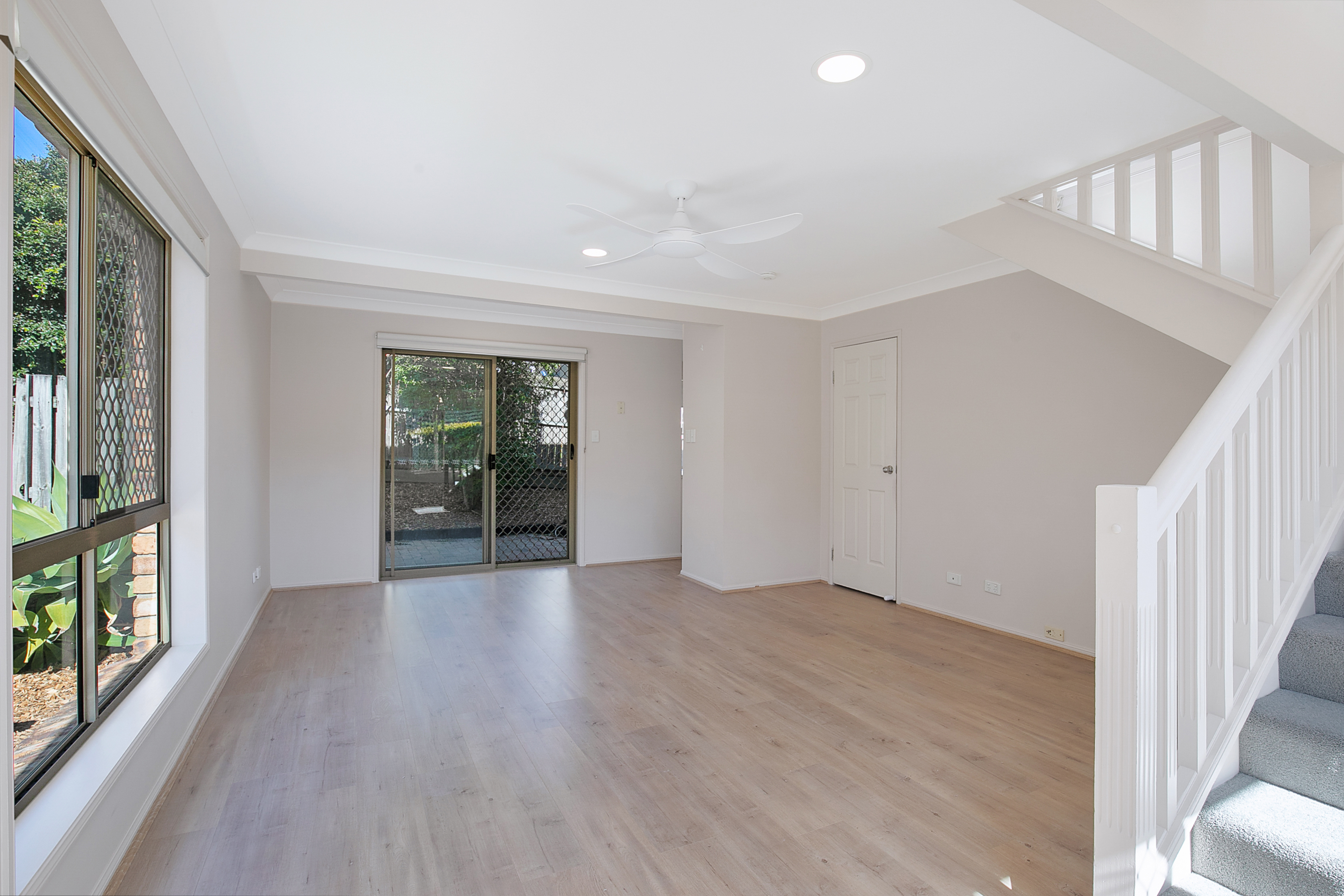 27 DANIELLS ST, CARINA QLD 4152, 0房, 0浴, Townhouse