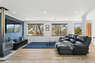 10 Blackboy Way, Morangup, WA 6083, 5 slaapkamers, 2 badkamers, House