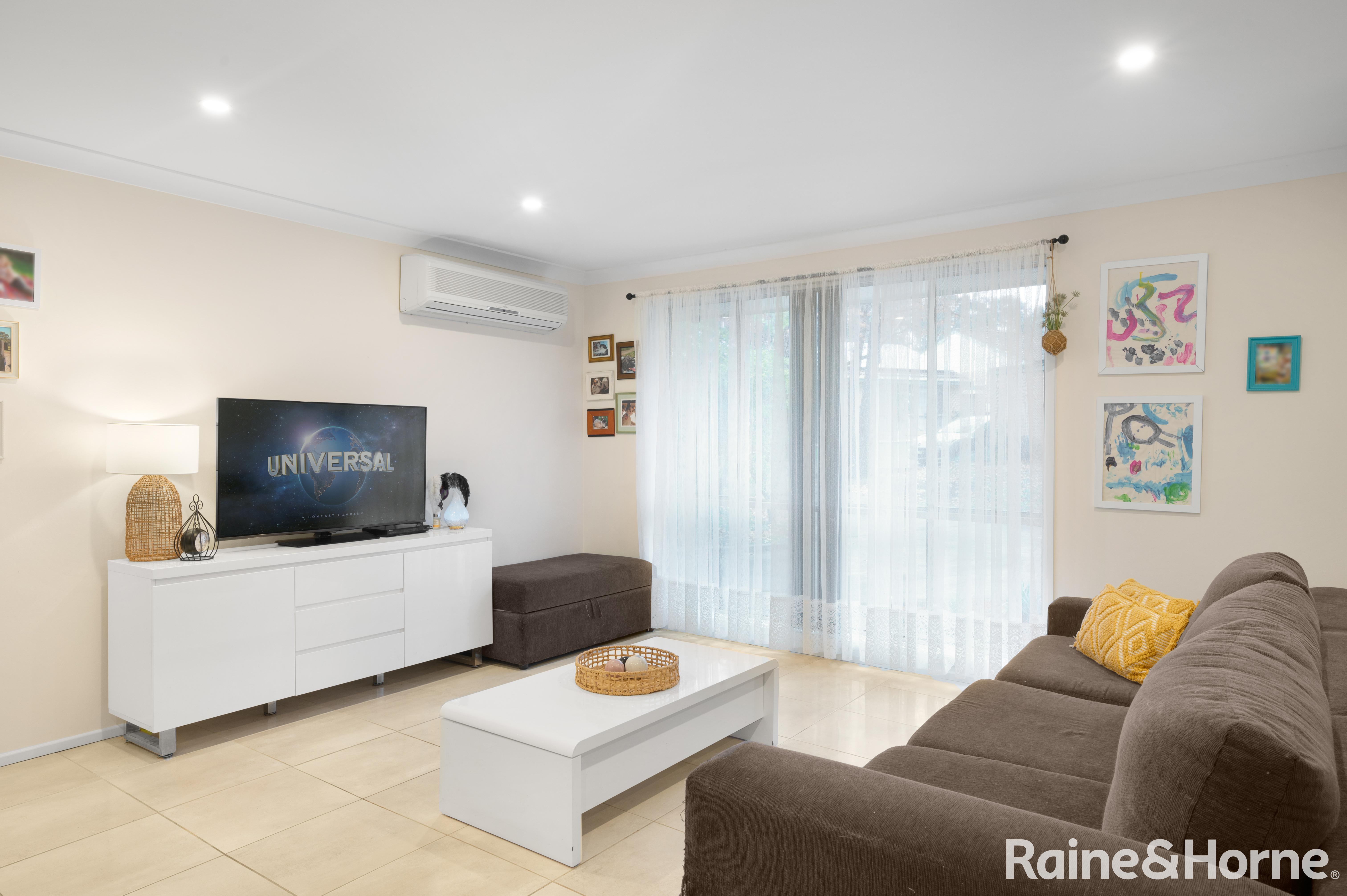 UNIT 6 28 KINGS RD, INGLEBURN NSW 2565, 0房, 0浴, House