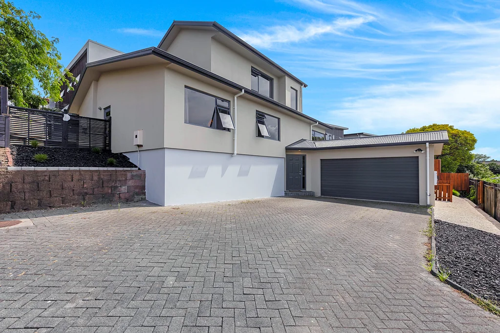 Dinsdale 3房  Flexible Family Living