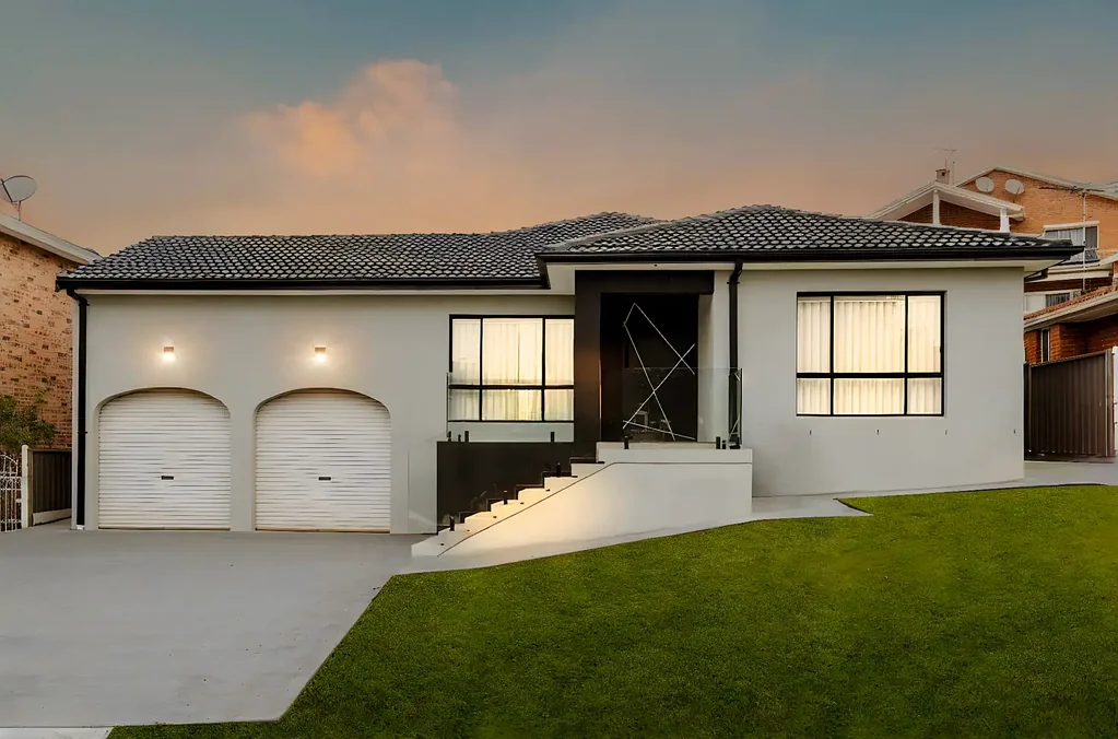 30 Restwell Road, Bossley Park, NSW 2176