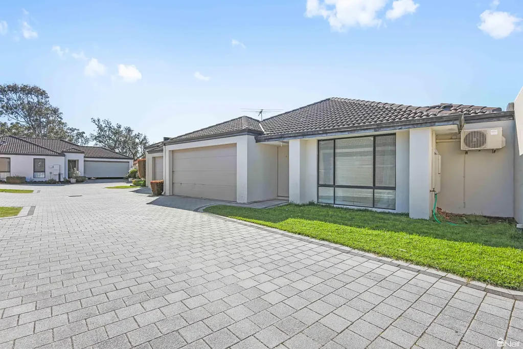 Kelmscott 3 Slaapkamer Smart Buying Starts Here - Modern 3x2 with Double Garage