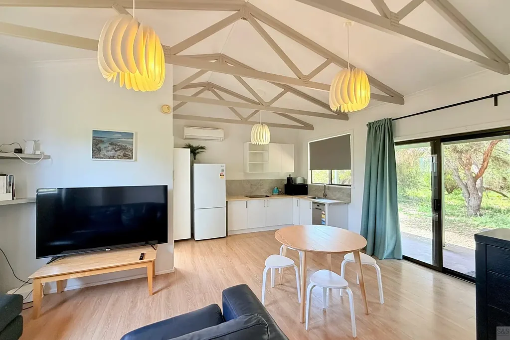 188 Island Beach Road, Island Beach, SA 5222