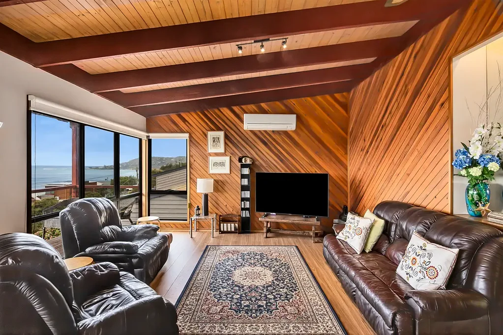 Lorne 6ਬੈੱਡਰੂਮ WHERE THE BUSH EMBRACES THE SEA