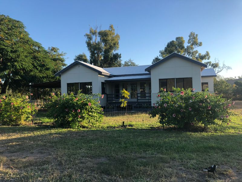 5 DOONAN ST, COLLINSVILLE QLD 4804, 0 phòng ngủ, 0 phòng tắm, House