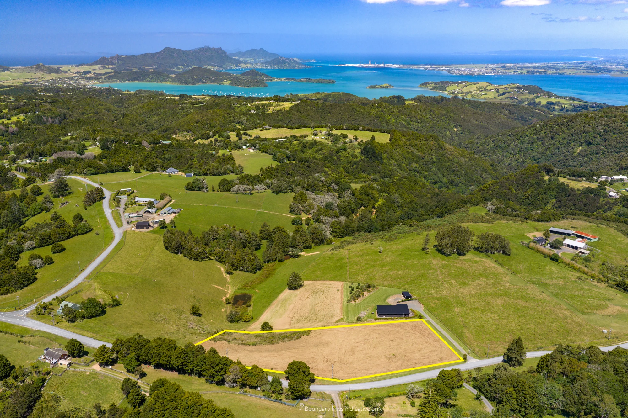 Parua Bay Covenant-Free with Panoramic Views