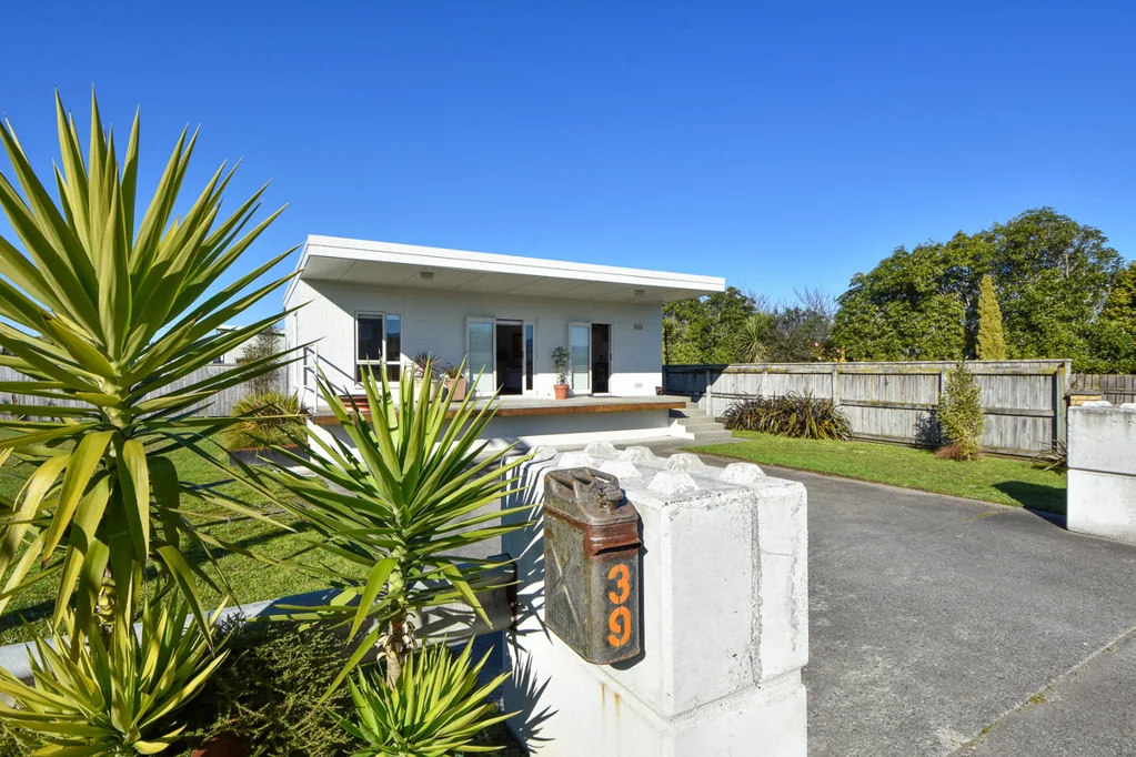 39 William Wong Place, Carterton, Wairarapa