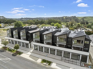 22/1066 Coatesville-Riverhead Highway, Riverhead, Rodney