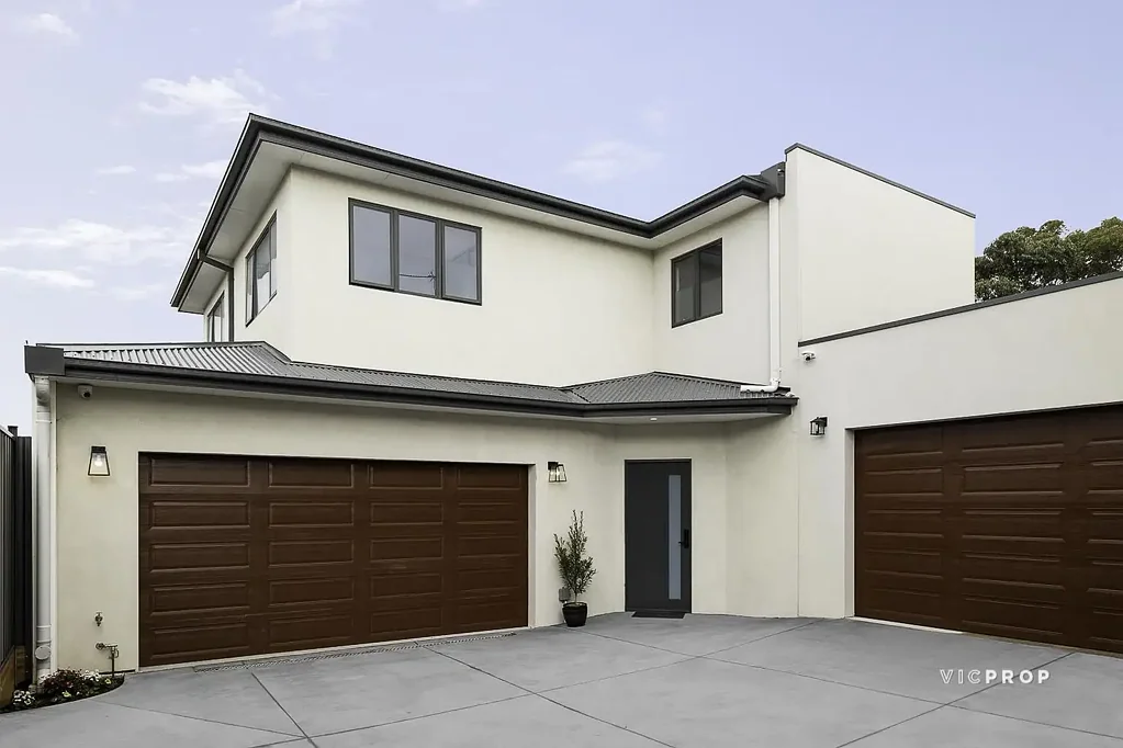 Balwyn North 4部屋 Brand-New Brilliance with Captivating Family Appeal in the Zone