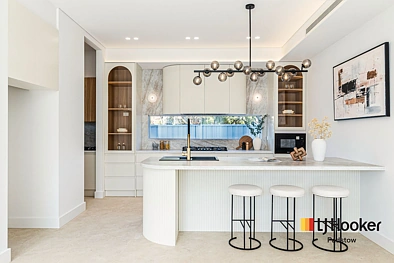 55 Eynham Road, Milperra, NSW 2214, 5房, 4浴, House