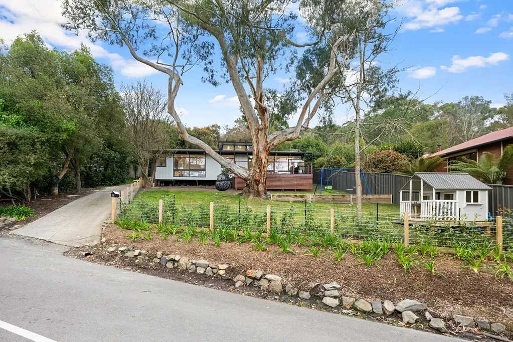 11 Protea Crescent, Crafers, SA 5152