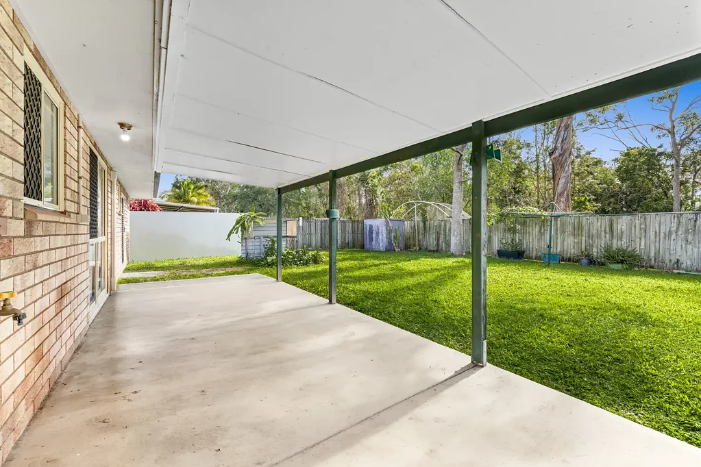 Deception Bay 3房  真是宝石 - 连接位置，私家公园景观，无限机遇  What a Gem - Connected Position, Private Park Outlook, Endless Opportunity