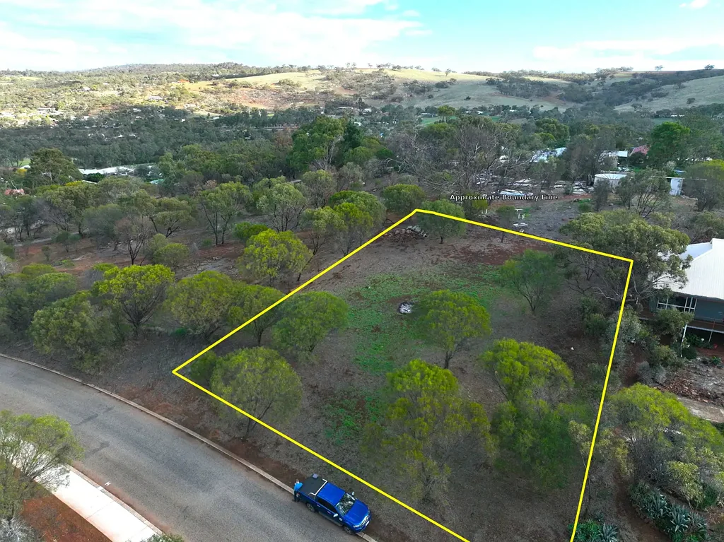 Toodyay Elevated 1,400sqm Block