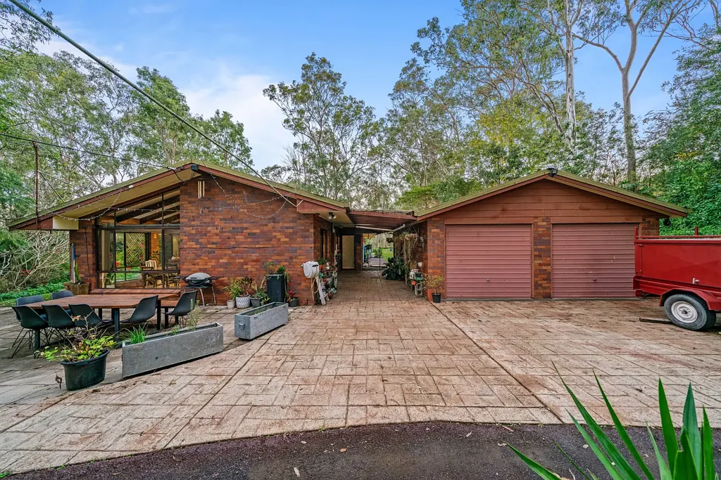 1063 Dayboro Road, Whiteside, QLD 4503