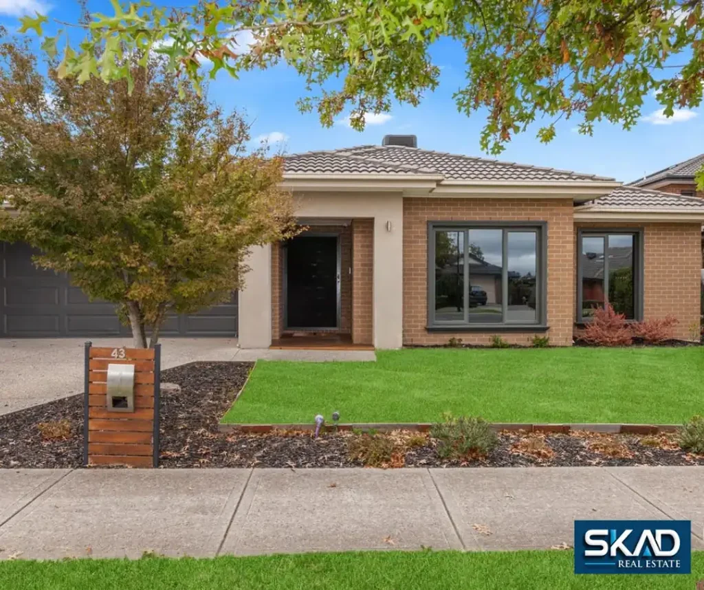 43 Mandalay Circuit, Beveridge, VIC 3753