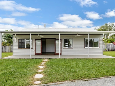 Wonga Beach 3Moenga MODERN COASTAL LIVING