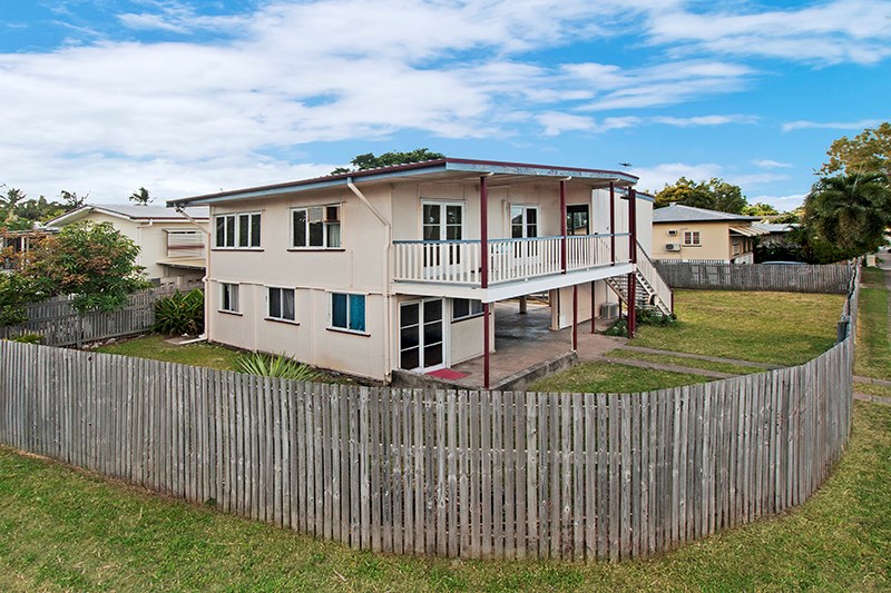 12 GULLIVER ST, MUNDINGBURRA QLD 4812, 0 chambres, 0 salles de bain, House