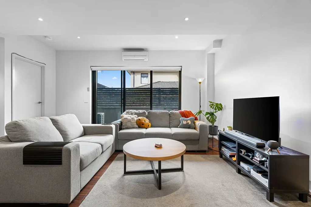 Effortless Bayside Living with Lifestyle at Your Doorstep