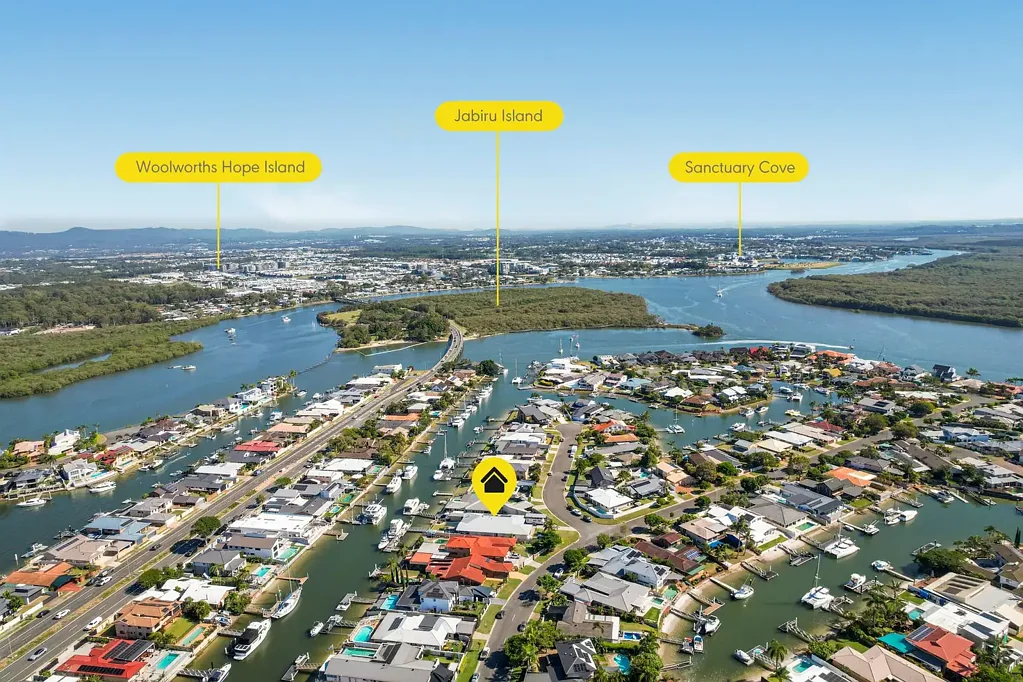Paradise Point 3ห้องนอน The Ultimate Entertainer On A Huge 1166m2 block