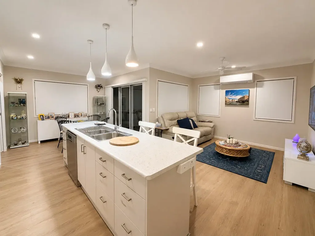 Chambers Flat 3 Bedroom Low Maintenance Living, High Lifestyle Appeal