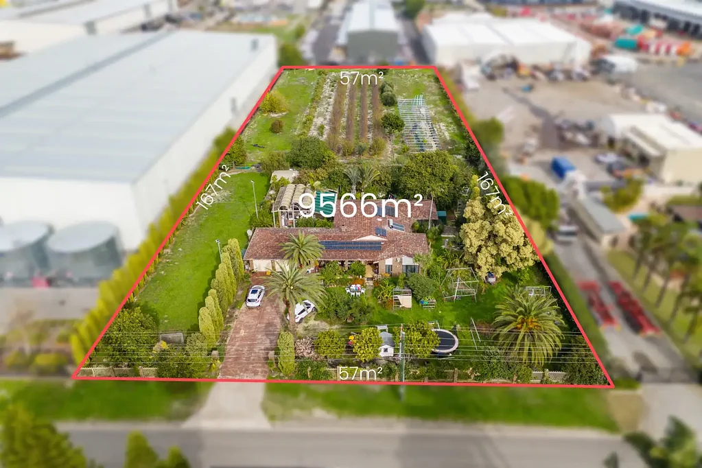 High Wycombe 4 Bedroom Prime Industrial Opportunity