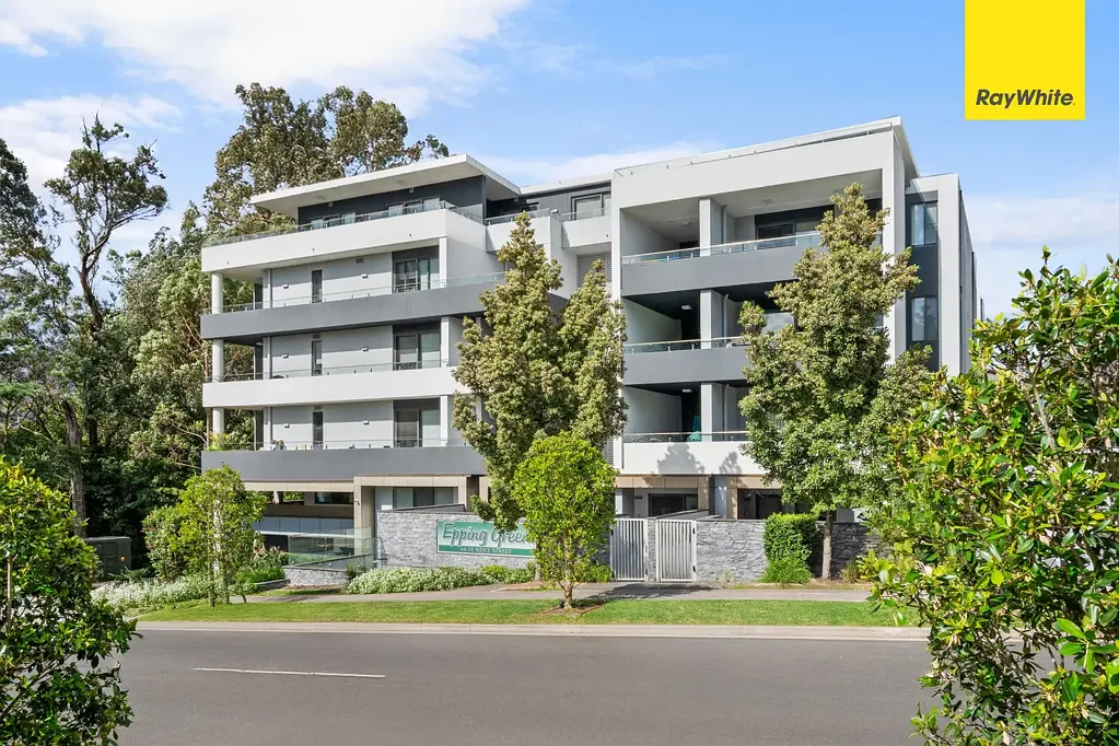 Epping 2ਬੈੱਡਰੂਮ Modern Two-Level Apartment with Private Courtyard